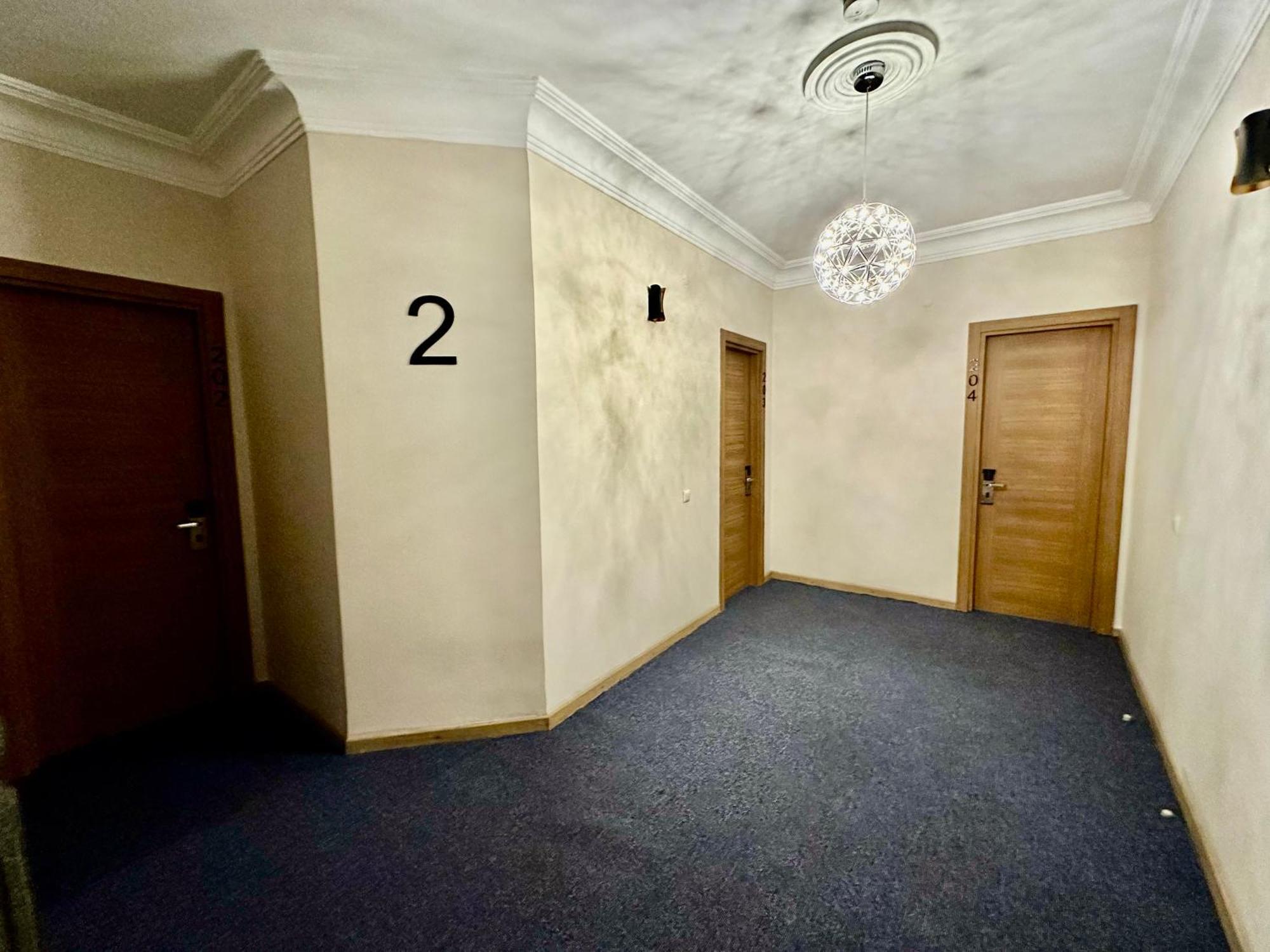 Hotel Tsereteli Batumi Kültér fotó